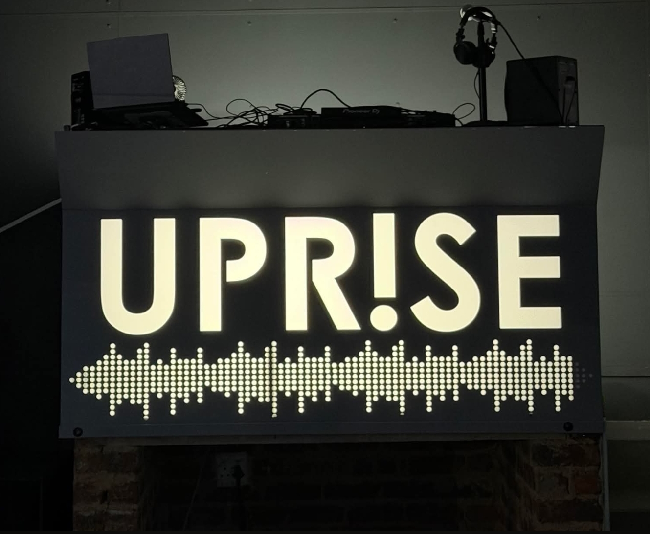 Uprise Restaurant