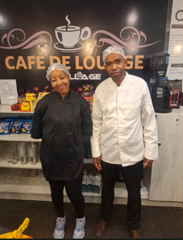 Café De Lounge