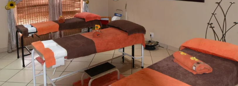 Attache Guest Lodge